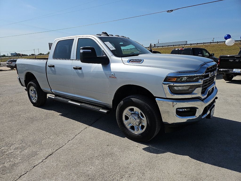 2026 RAM 2500 RAM 2500 TRADESMAN CREW CAB 4X4 6'4' BOX