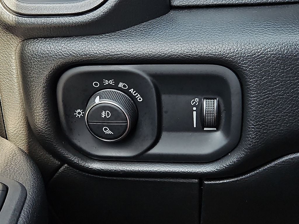 2026 RAM 2500 RAM 2500 TRADESMAN CREW CAB 4X4 6'4' BOX