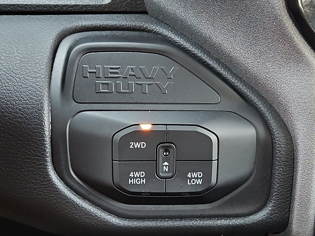 2026 RAM 2500 RAM 2500 TRADESMAN CREW CAB 4X4 6'4' BOX