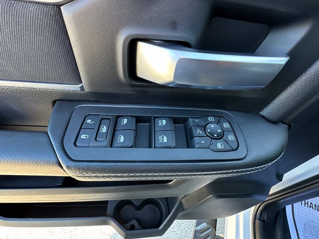 2025 RAM 2500 Lone Star Crew Cab 4x4 6'4' Box