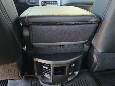 2027 RAM Ram 2500 RAM 2500 TRADESMAN CREW CAB 4X4 8' BOX