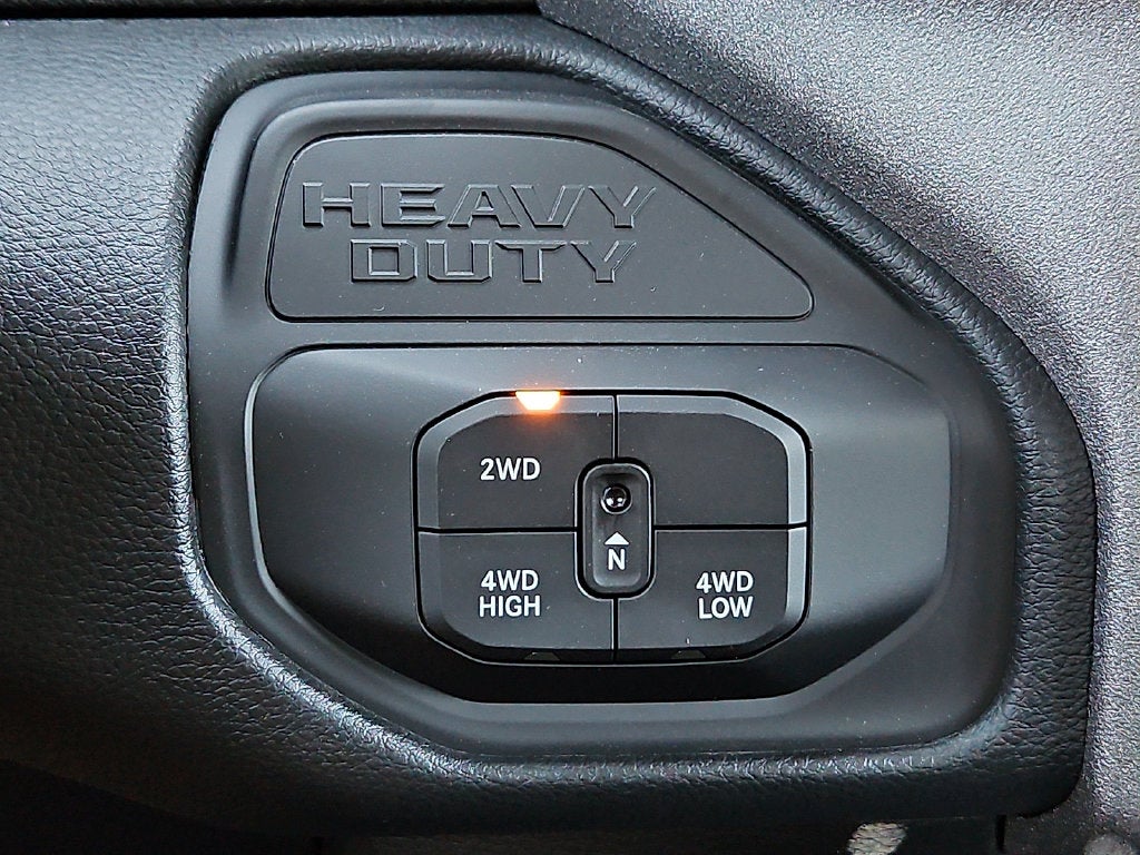 2027 RAM Ram 2500 RAM 2500 TRADESMAN CREW CAB 4X4 8' BOX
