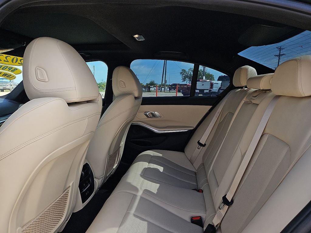 2022 BMW 3 Series 330i