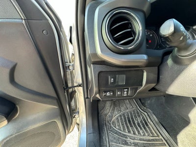 2022 Toyota Tacoma TRD Off-Road V6