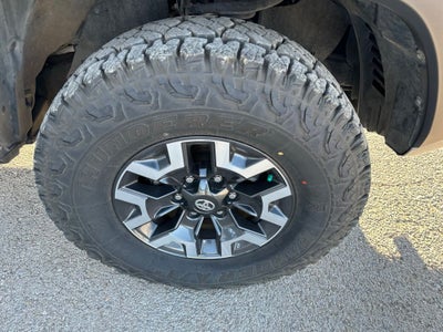 2022 Toyota Tacoma TRD Off-Road V6