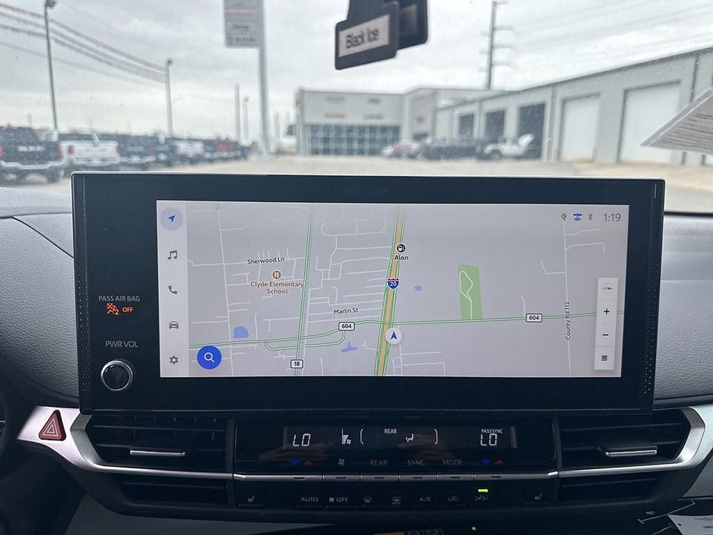 2025 Toyota Sienna XLE 8 Passenger
