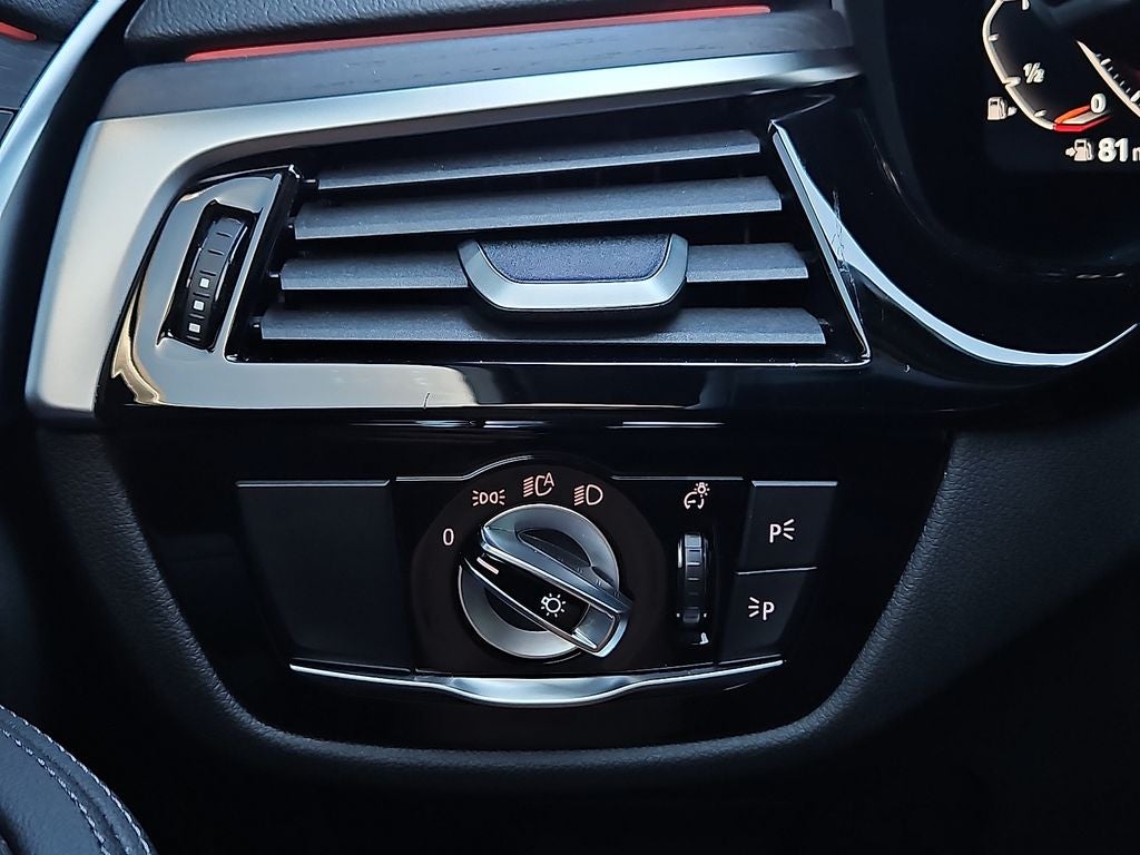 2023 BMW 5 Series 530i