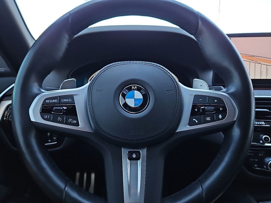 2023 BMW 5 Series 530i