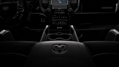 2027 RAM 3500 RAM 3500 LARAMIE CREW CAB 4X4 8' BOX