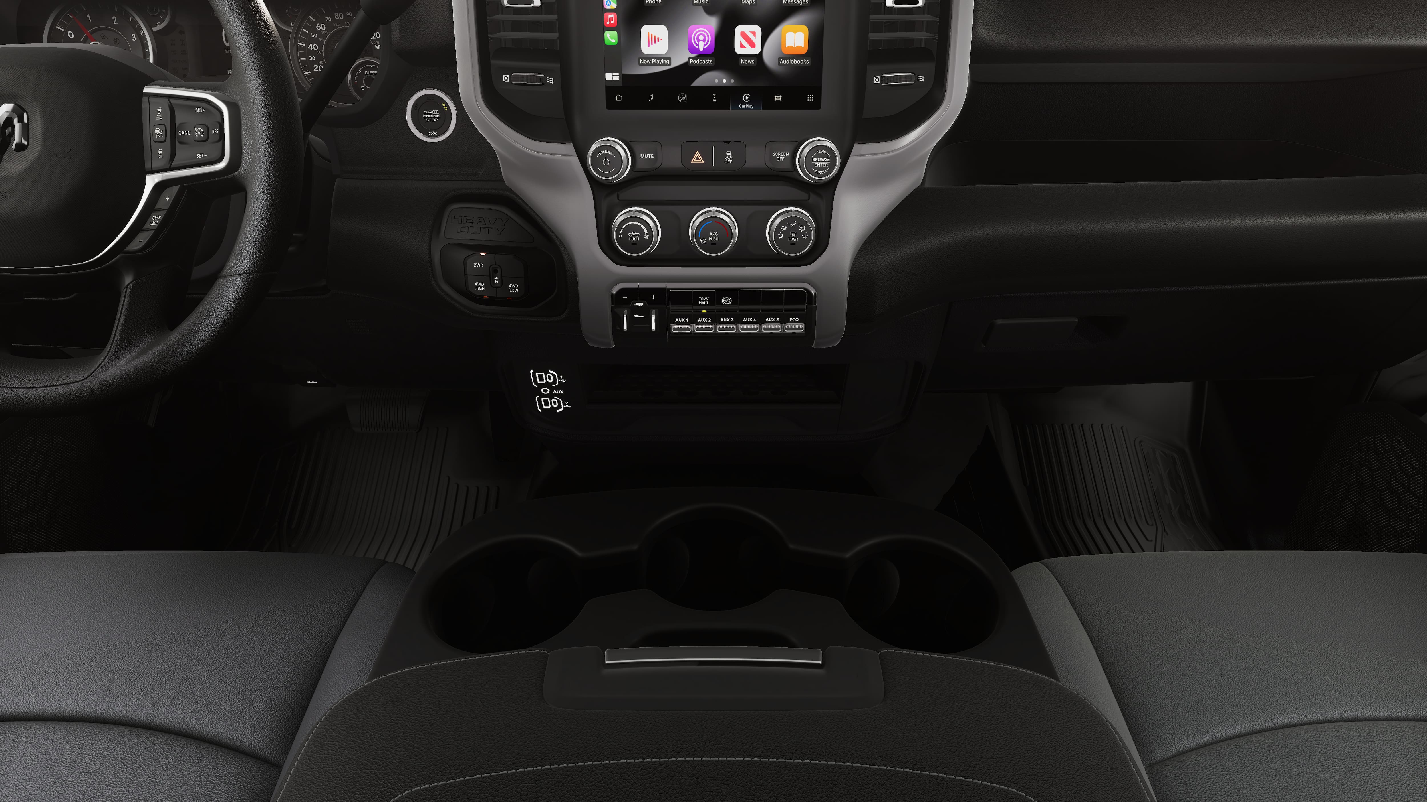 2026 RAM Ram 5500 Chassis Cab RAM 5500 TRADESMAN CHASSIS CREW CAB 4X4 84' CA